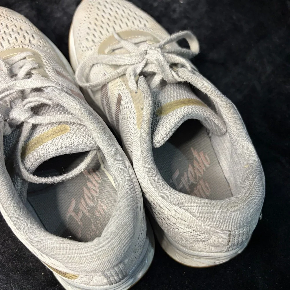 New Balance Fresh Foam Arishi WARISL01 Women's‎ 7 Running Shoes Gray Sneakers